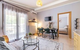 Luxury Central Apartment